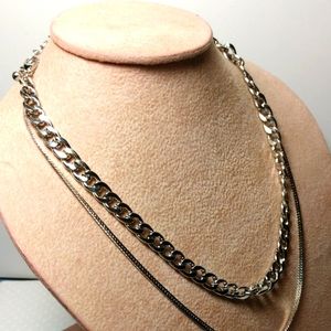 🆕 Urban Outfitters Silver Chain Choker Necklace NWT